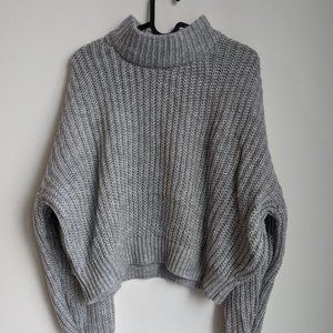 Mock neck grey cropped sweater